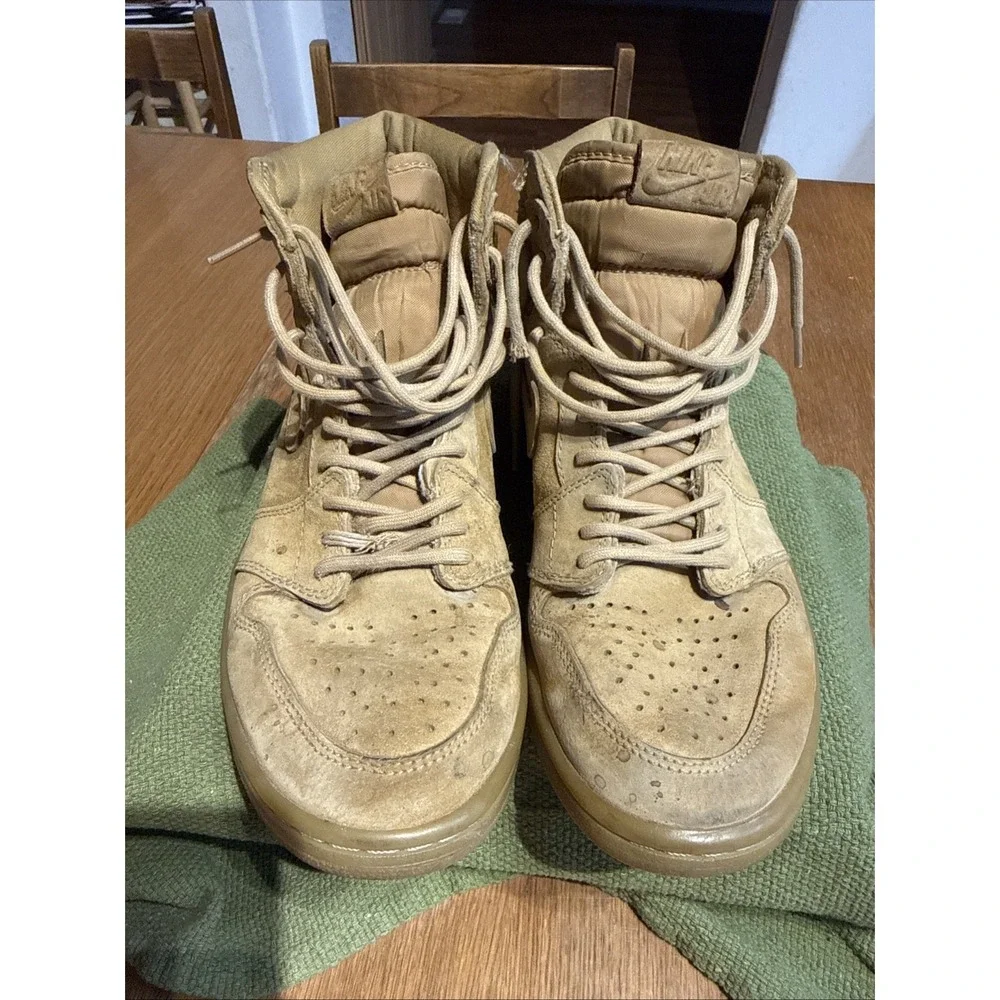 Air Jordan 1 Retro High OG Wheat 2017 555088-710 Mens Size 10 Suede Gum
